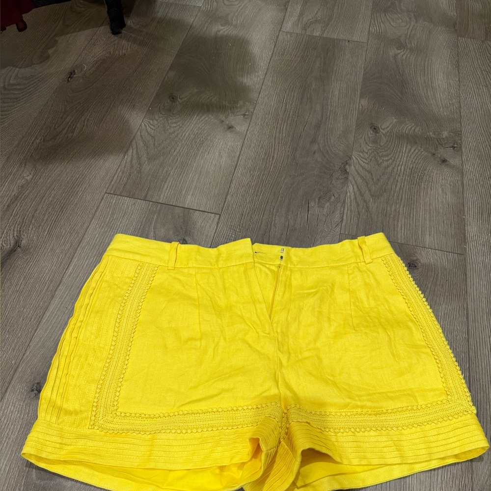 J. Crew Yellow linen Shorts. Size 4.